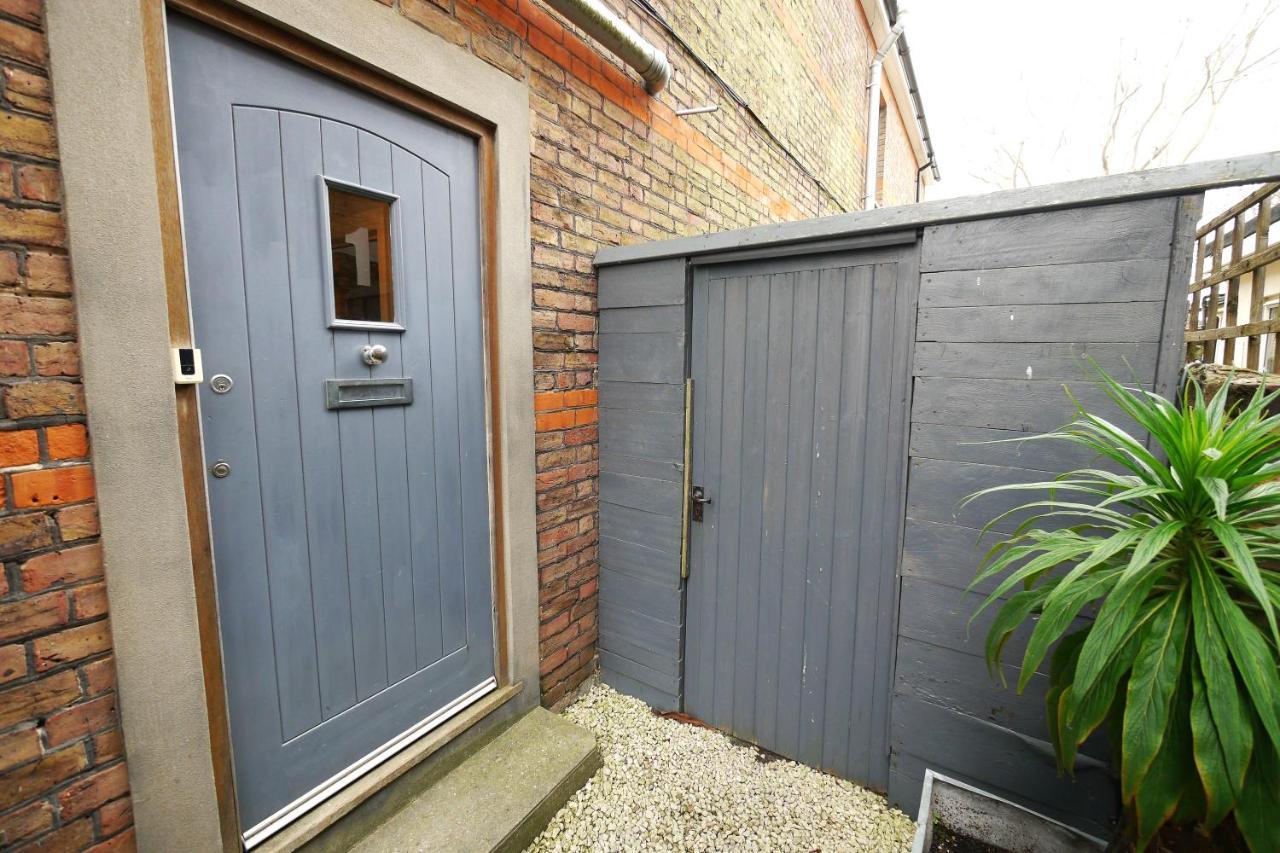 Quirky Spacious Ground Floor Victorian Garden Flat رذينج المظهر الخارجي الصورة